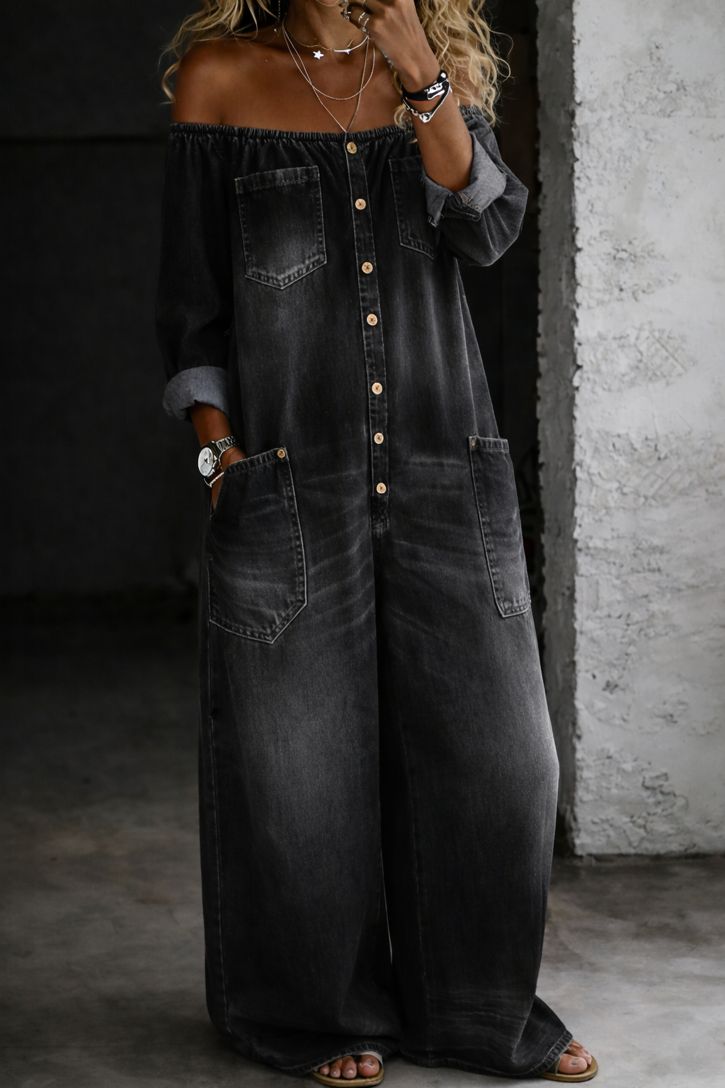 Duval Paris™ | Combinaison denim épaules dénudées